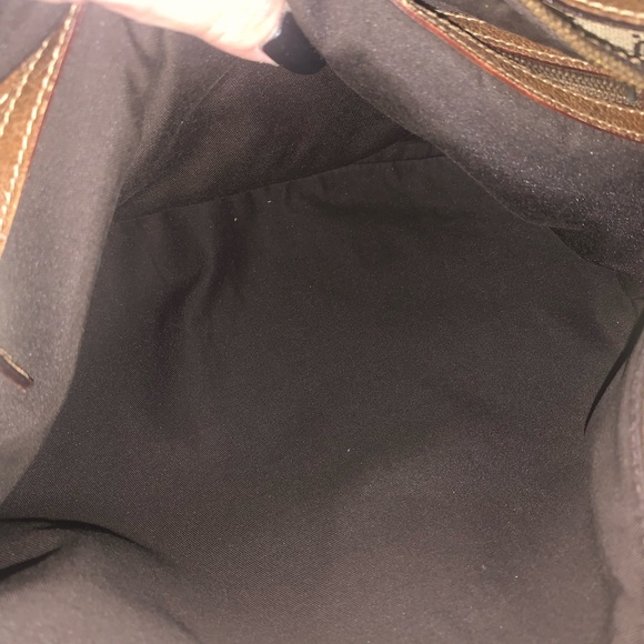 COPY - COPY - Gucci- handbag-crossbody. Great pre-loved condition - Picture 12 of 14